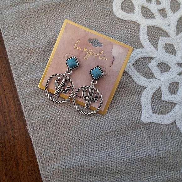 💥SALE💥LU Gaeta Cactus Turquoise Silver Dangle Earrings NEW - Picture 3 of 3